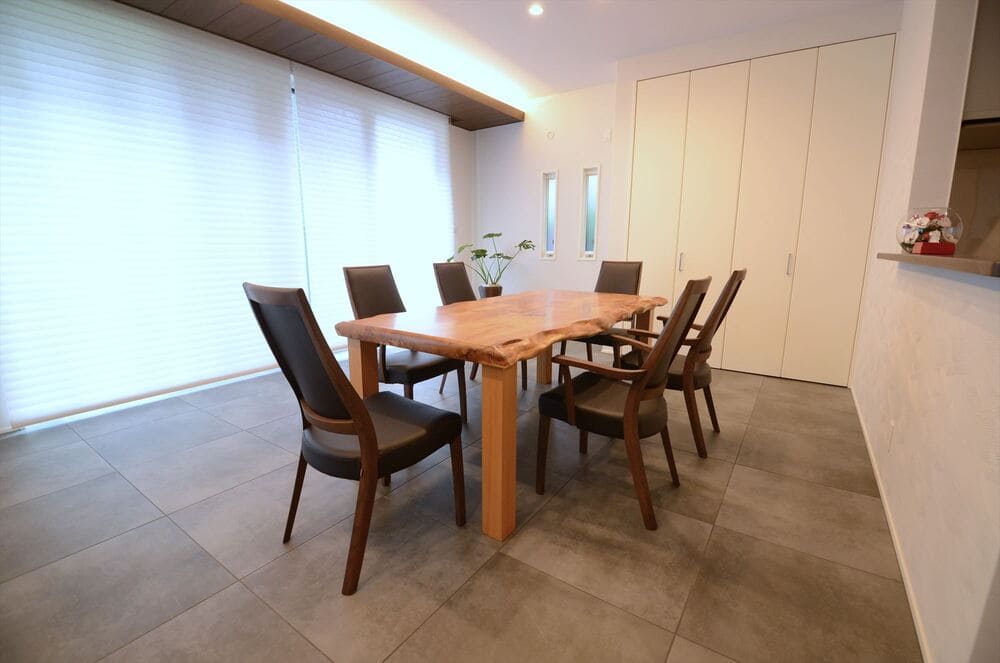 フェルメールチェア