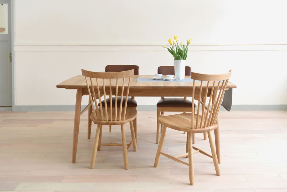 天然木無垢材伸長式ダイニングテーブル「Classic（クラシック）」