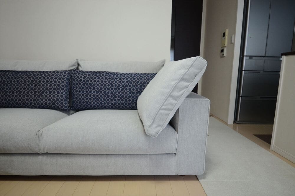 LB SOFA