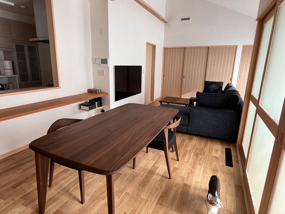 LB カウチソファとタクミカン