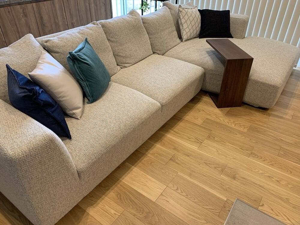 LA カウチソファ