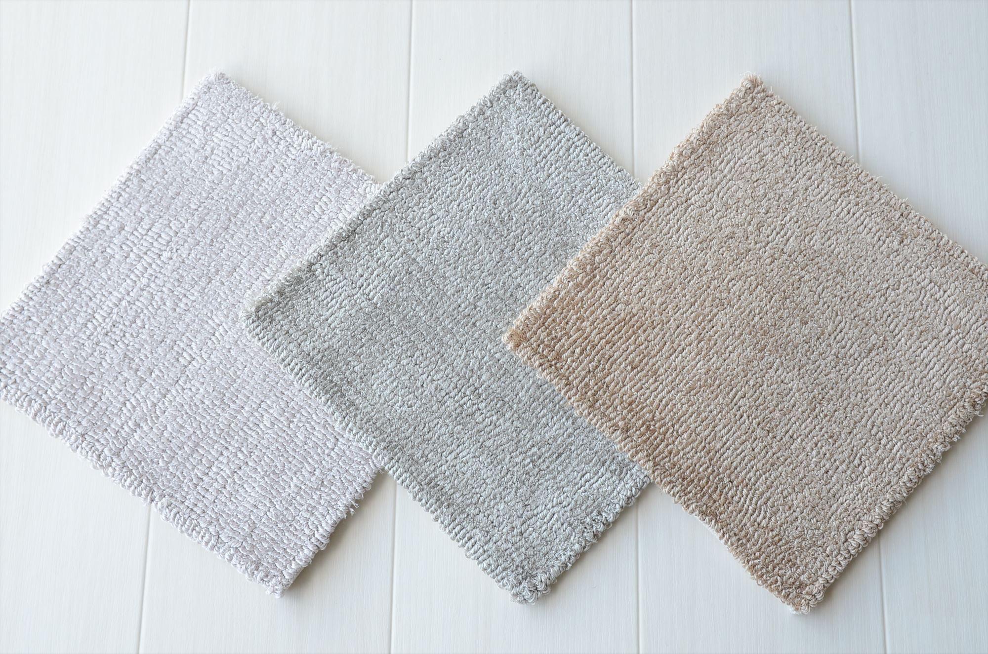 GE シルク ラグ／シルク100%・10mmループ