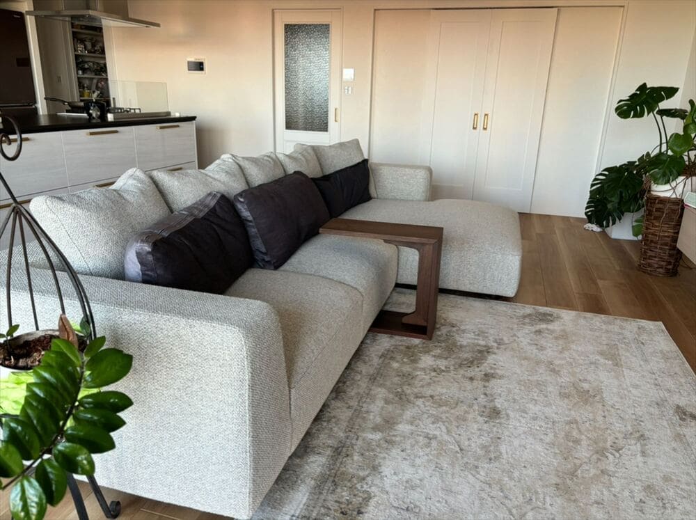 LA カウチソファ